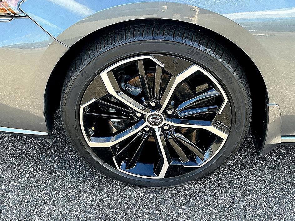 used 2023 Nissan Altima car, priced at $21,400