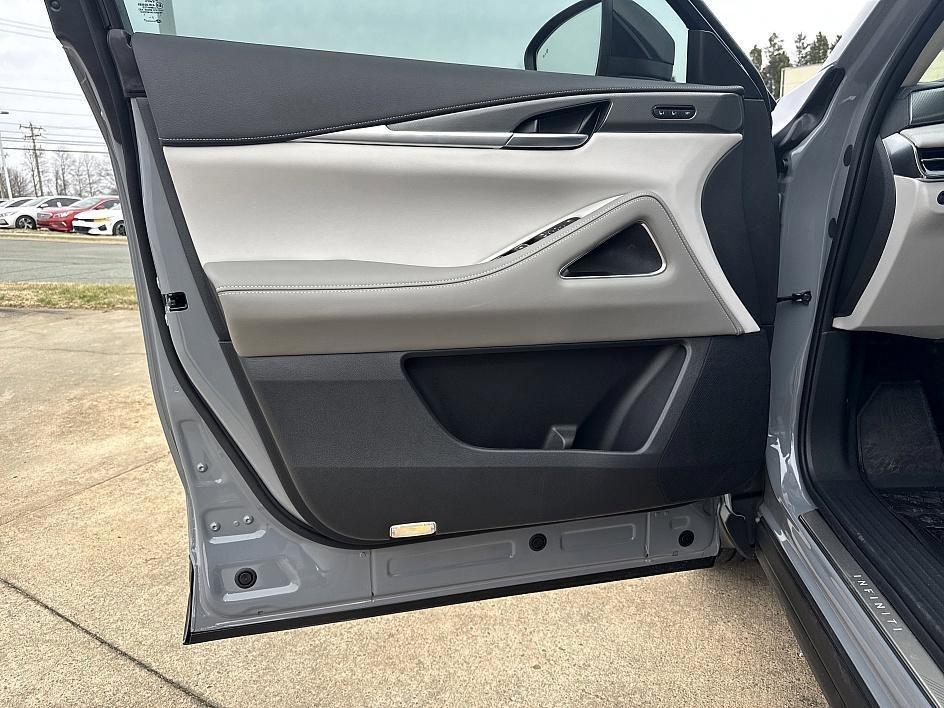 new 2026 INFINITI QX60 car, priced at $56,080