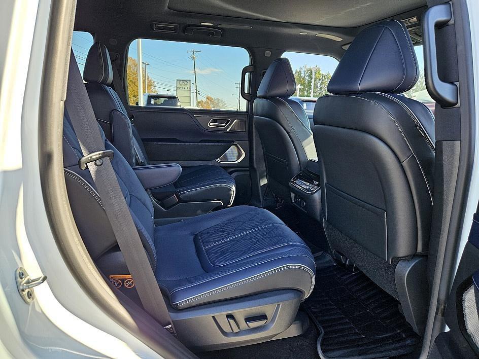 new 2026 INFINITI QX80 car, priced at $94,525
