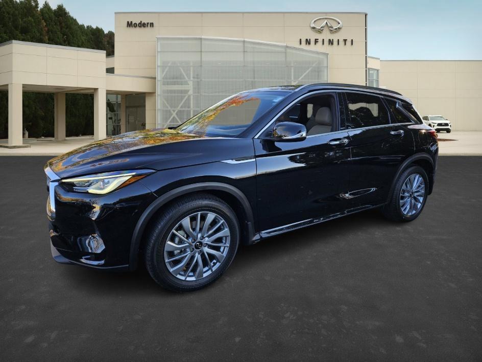 new 2025 INFINITI QX50 car, priced at $38,999