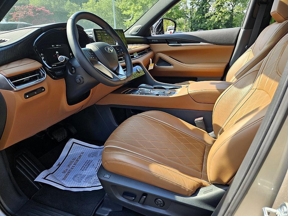 2025 Warm Titn INFINITI QX60