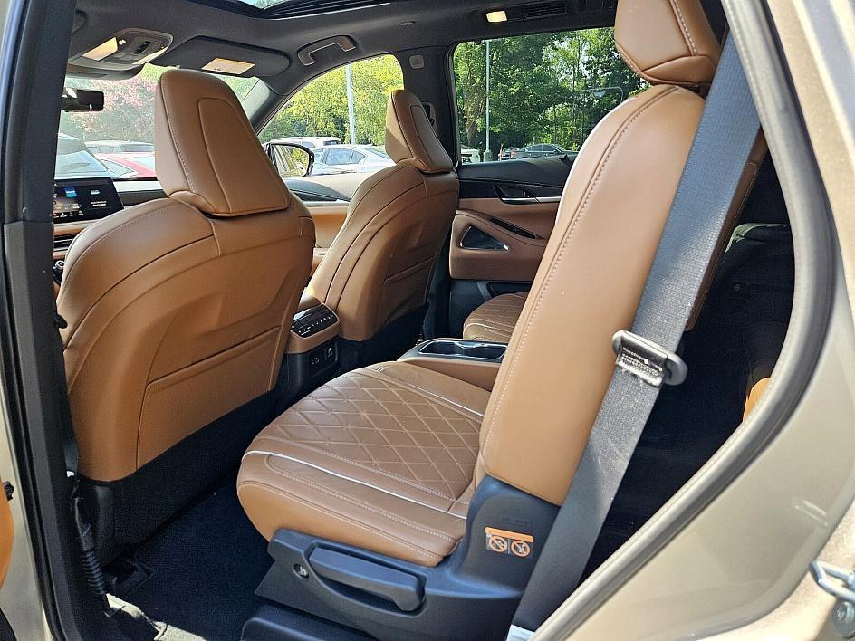 2025 Warm Titn INFINITI QX60