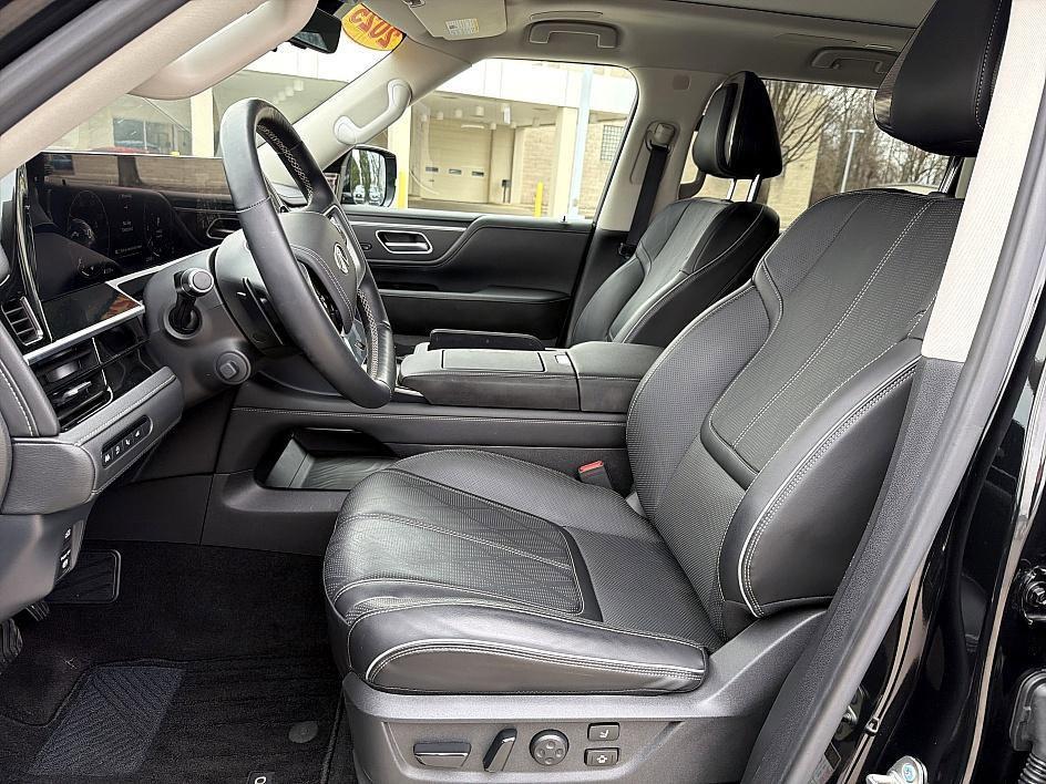 used 2025 INFINITI QX80 car, priced at $79,273