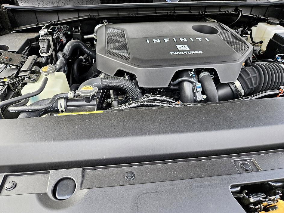 new 2026 INFINITI QX80 car, priced at $106,750