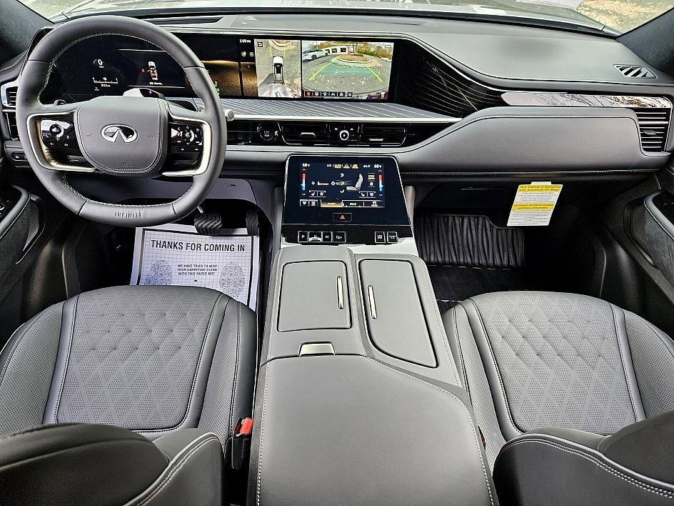 new 2026 INFINITI QX80 car, priced at $106,750