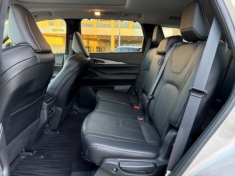 used 2023 INFINITI QX60 car, priced at $37,997