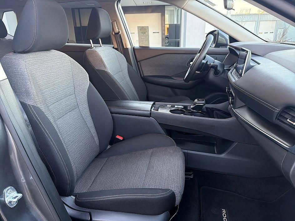 used 2023 Nissan Rogue car, priced at $18,998