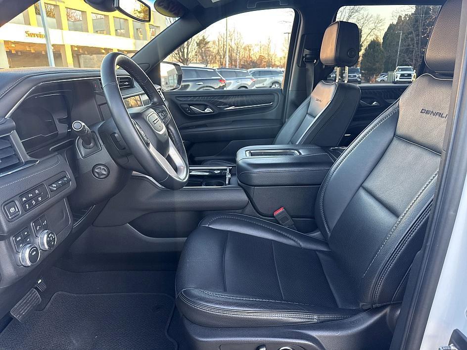 used 2023 GMC Yukon car, priced at $58,991