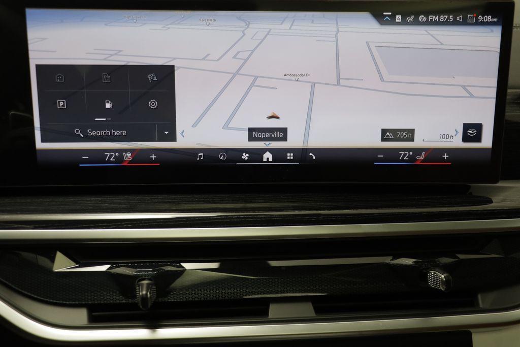 new 2027 BMW X7 car, priced at $104,078
