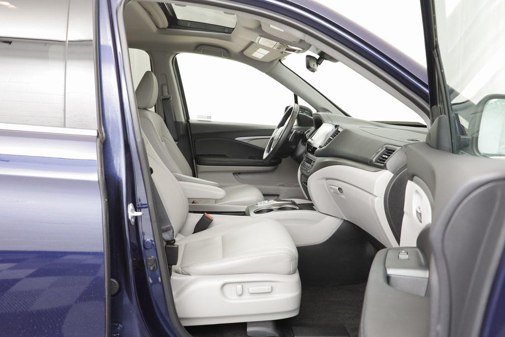 used 2023 Honda Ridgeline car, priced at $33,977