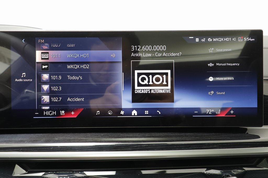 new 2026 BMW X7 car, priced at $102,900