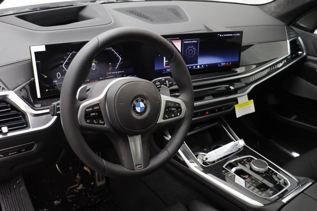 new 2026 BMW X7 car, priced at $97,400