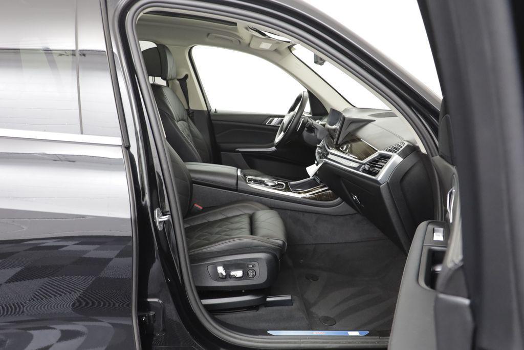 used 2024 BMW X7 car, priced at $65,990