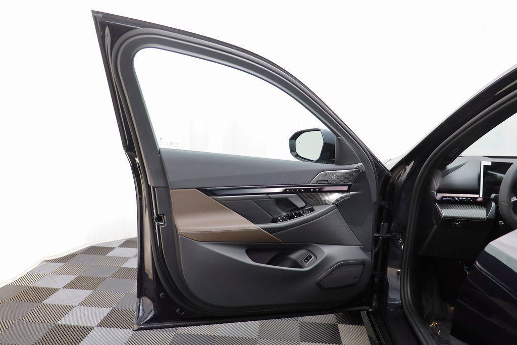 new 2026 BMW 540 car, priced at $83,635