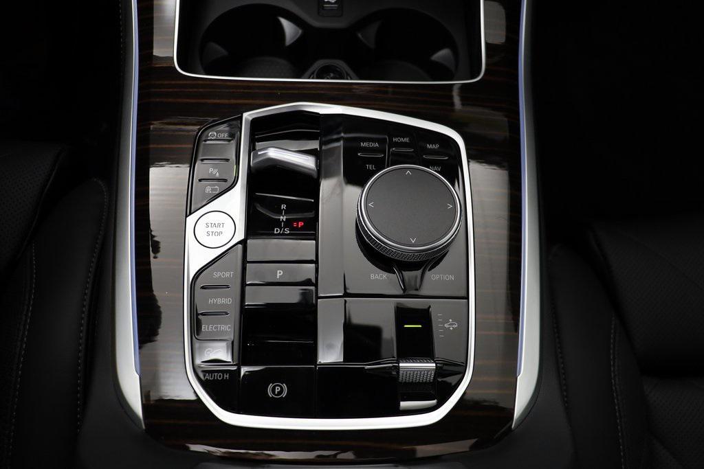 new 2026 BMW X5 PHEV car, priced at $81,600