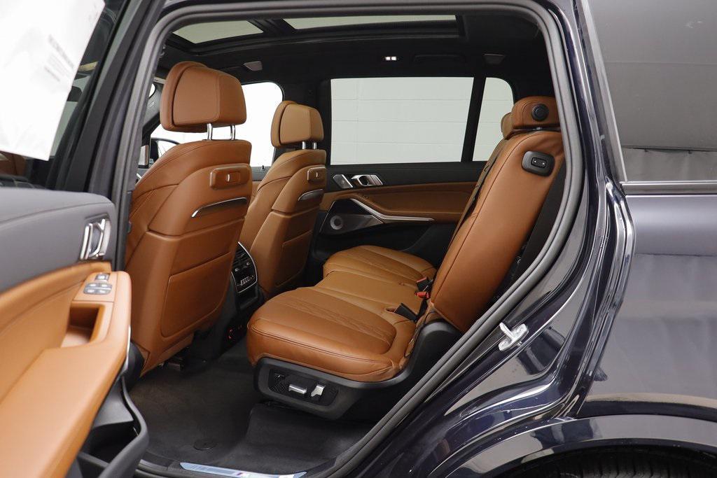 new 2026 BMW X7 car, priced at $125,735