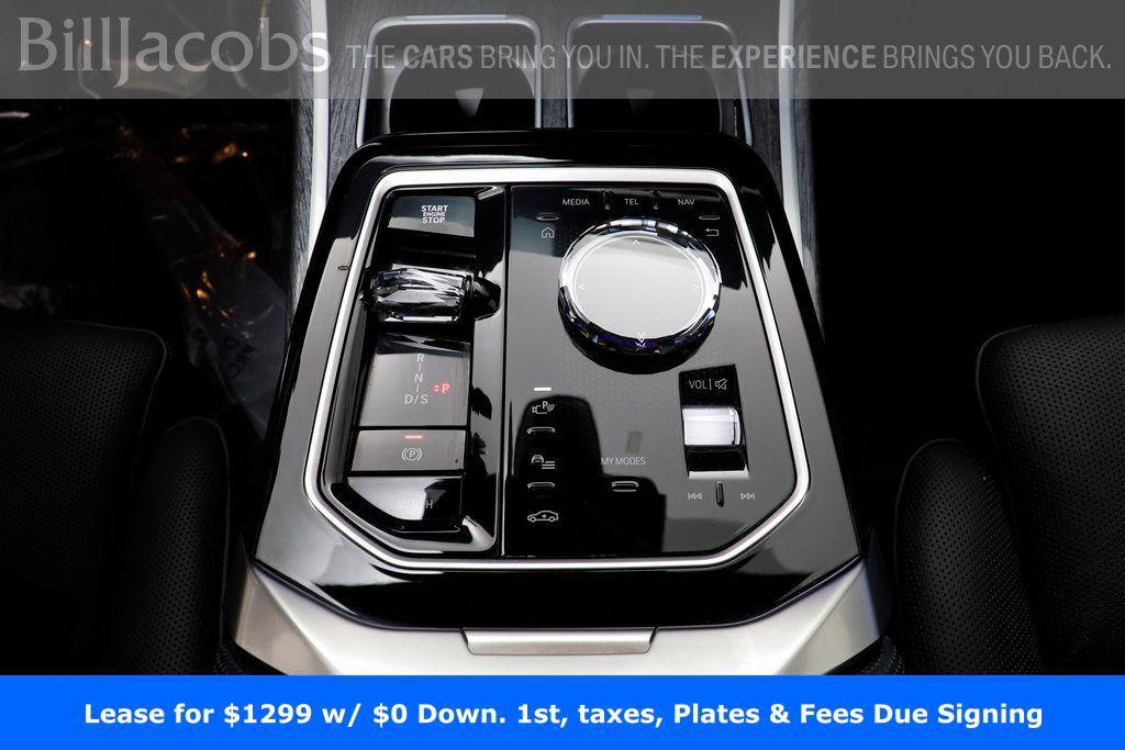 used 2025 BMW 760 car, priced at $111,577