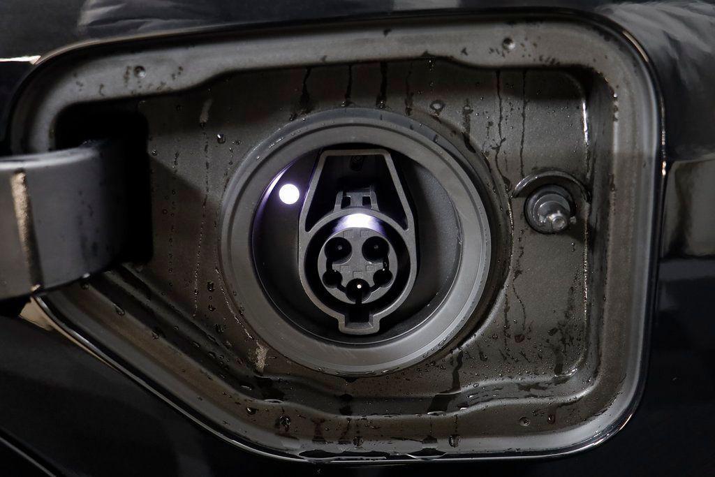 new 2026 BMW X5 PHEV car, priced at $87,000