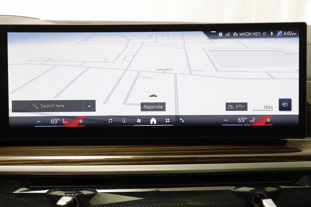 new 2026 BMW X7 car, priced at $93,290