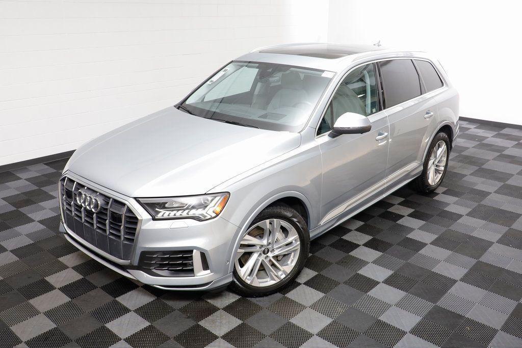 used 2023 Audi Q7 car, priced at $47,977