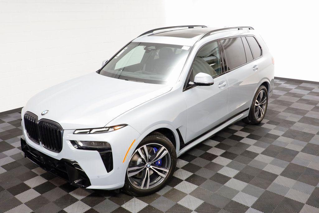 new 2026 BMW X7 car, priced at $97,110