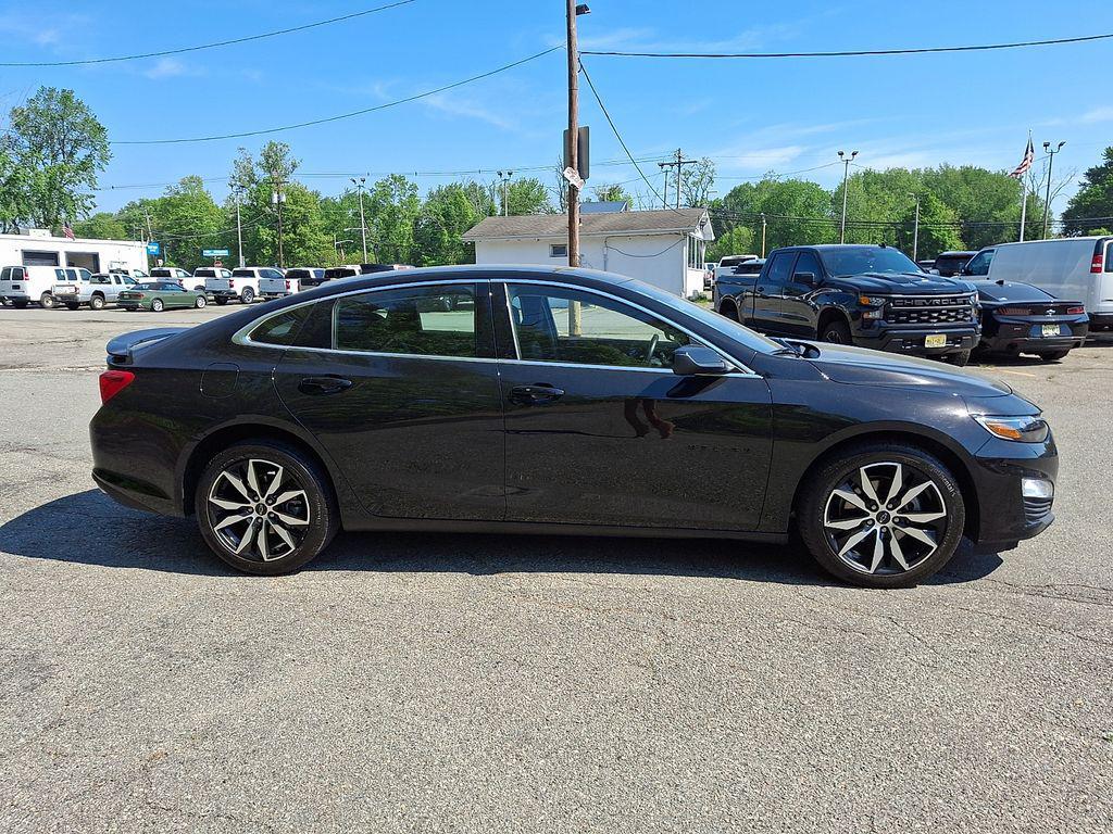 used 2024 Chevrolet Malibu car, priced at $19,899