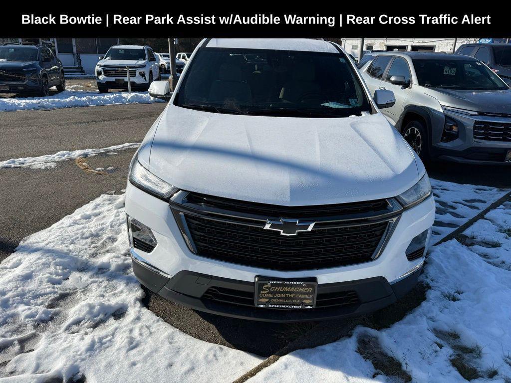 used 2023 Chevrolet Traverse car, priced at $24,671