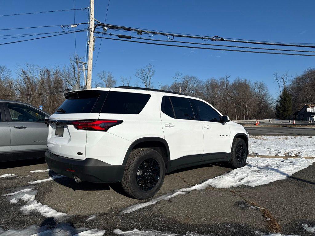 used 2023 Chevrolet Traverse car, priced at $24,671