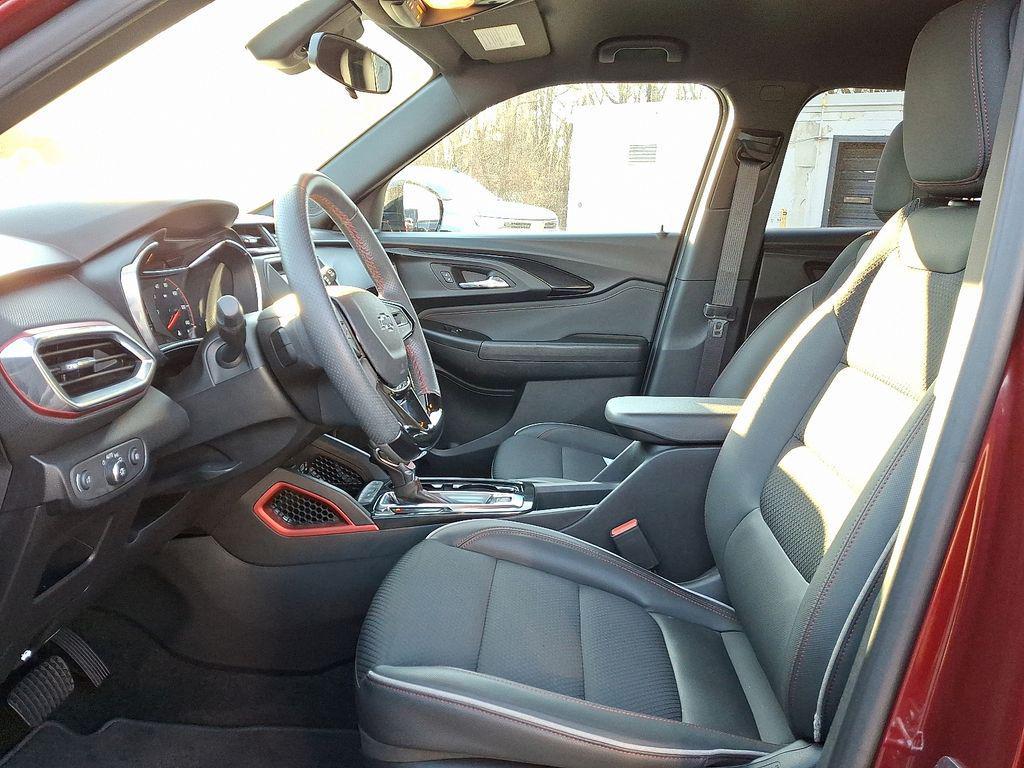 used 2023 Chevrolet TrailBlazer car, priced at $22,070