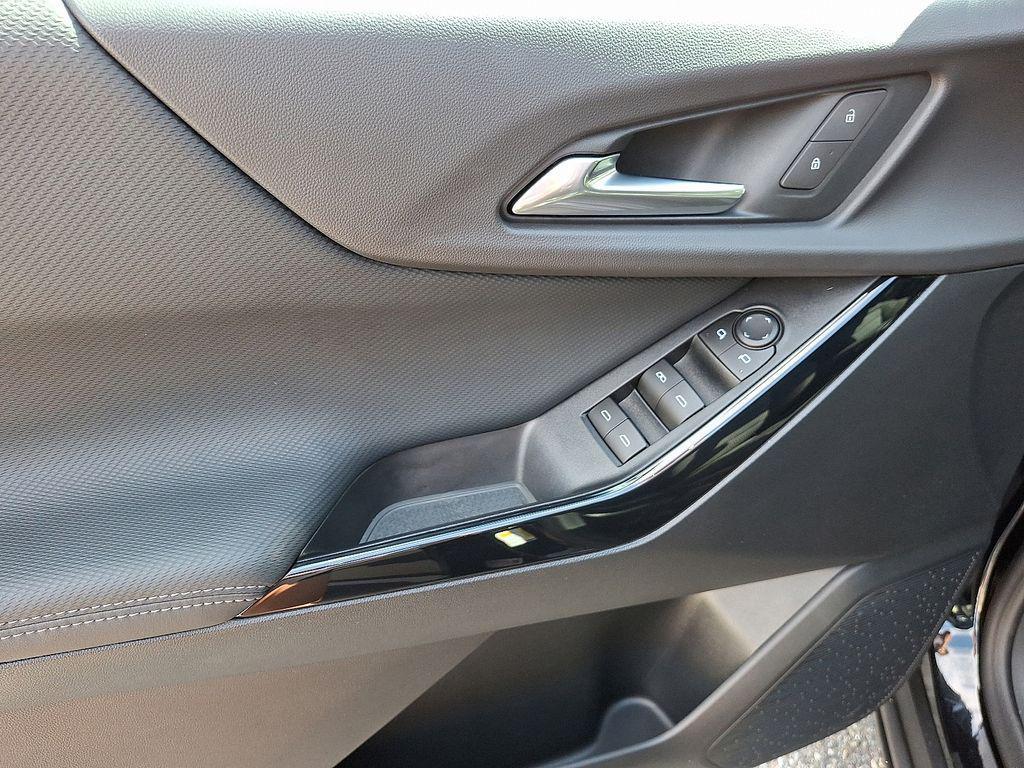 used 2026 Chevrolet Equinox car, priced at $29,906