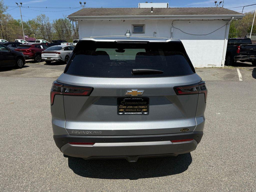 used 2026 Chevrolet Equinox car, priced at $32,350