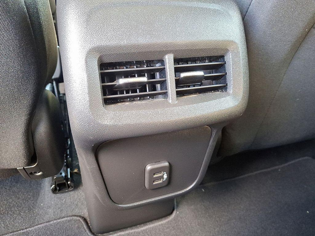 used 2023 Chevrolet Equinox car, priced at $19,200