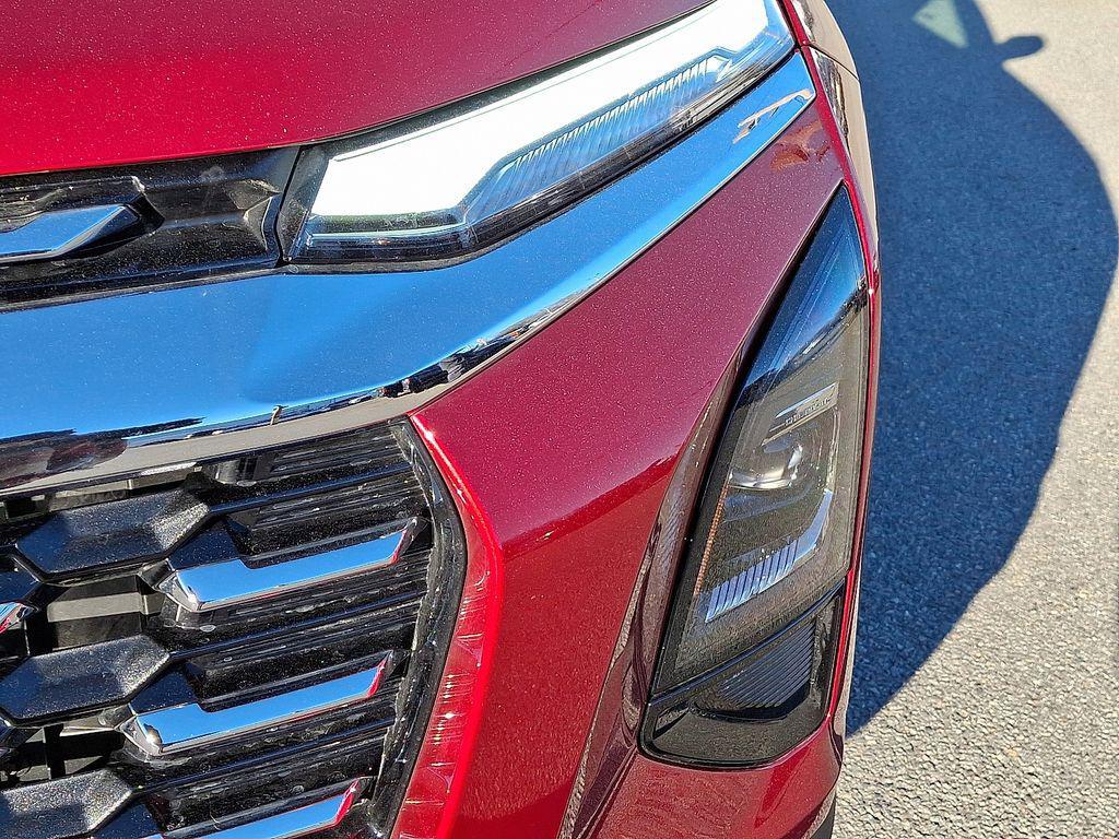 used 2026 Chevrolet Equinox car, priced at $32,183