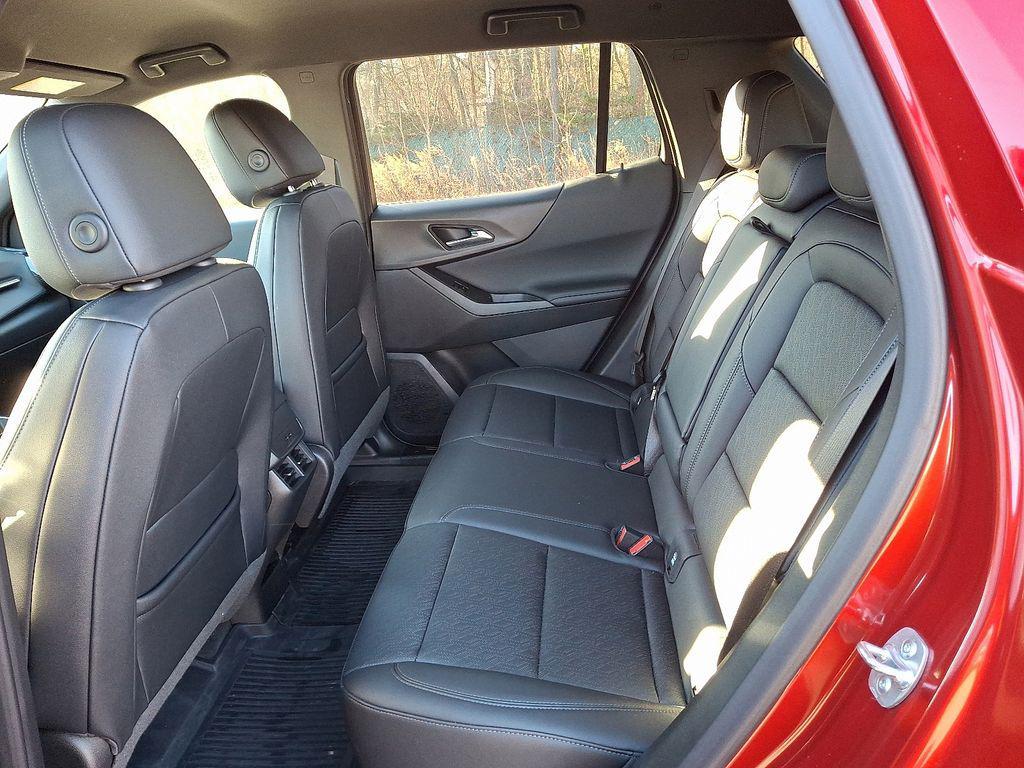 used 2026 Chevrolet Equinox car, priced at $32,183