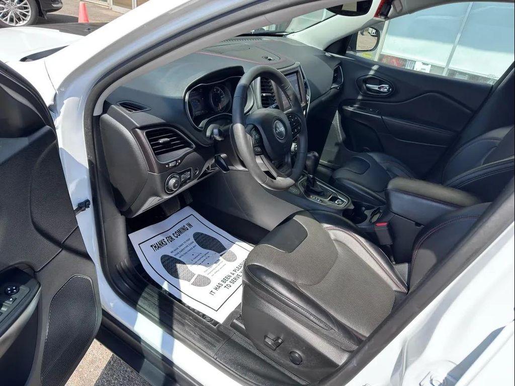 used 2022 Jeep Cherokee car, priced at $21,494
