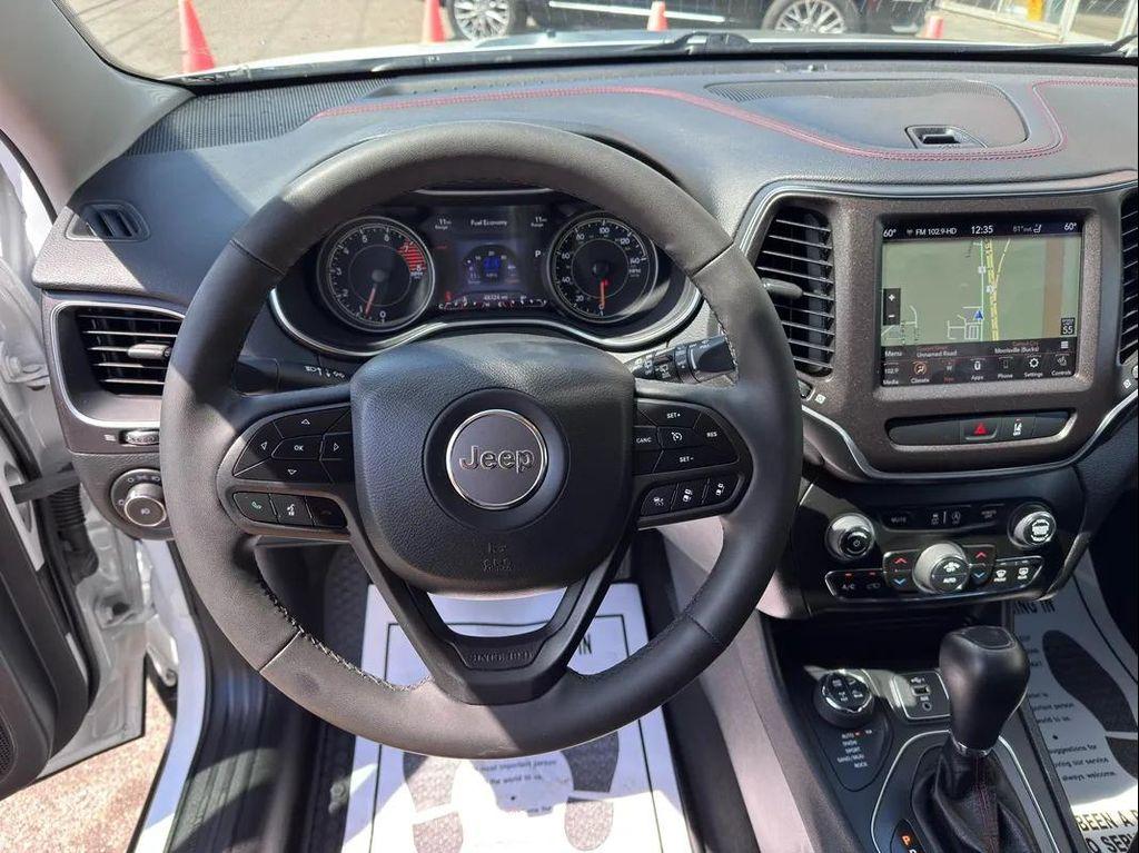 used 2022 Jeep Cherokee car, priced at $21,494