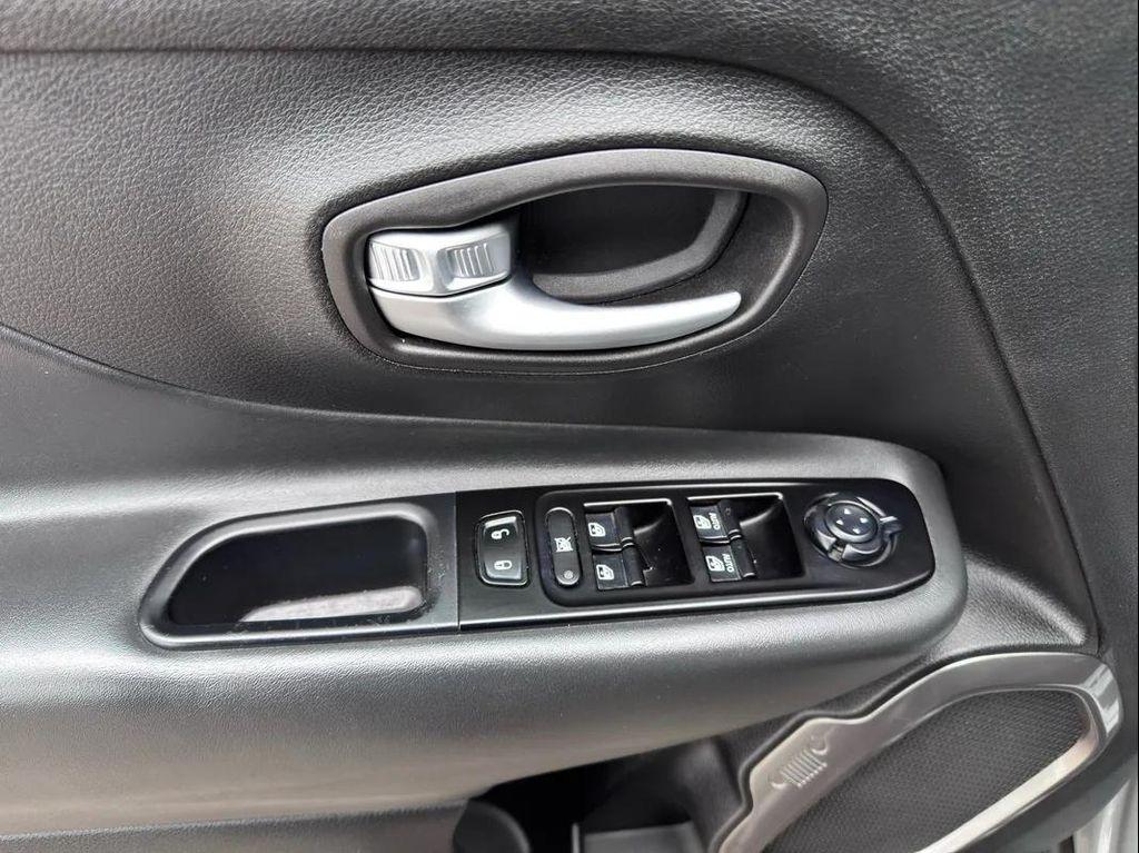 used 2020 Jeep Renegade car, priced at $15,994