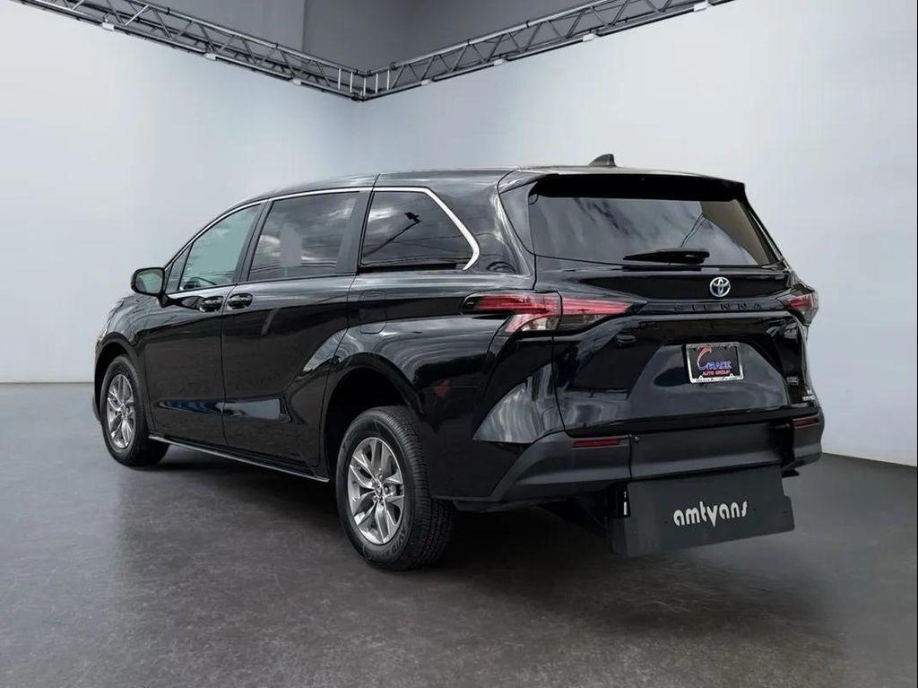 used 2022 Toyota Sienna car, priced at $57,994
