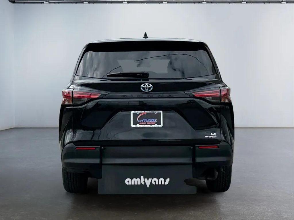 used 2022 Toyota Sienna car, priced at $57,994