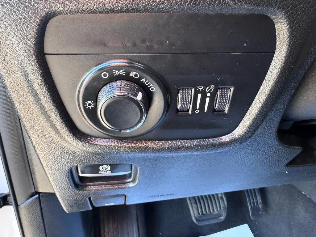 used 2021 Jeep Grand Cherokee L car, priced at $20,494