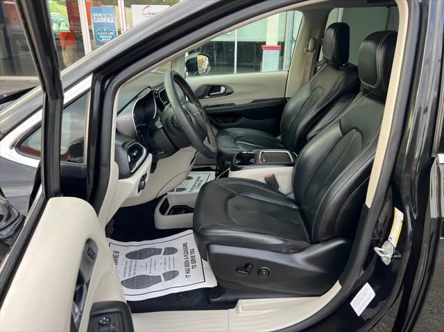 used 2022 Chrysler Pacifica car, priced at $36,994