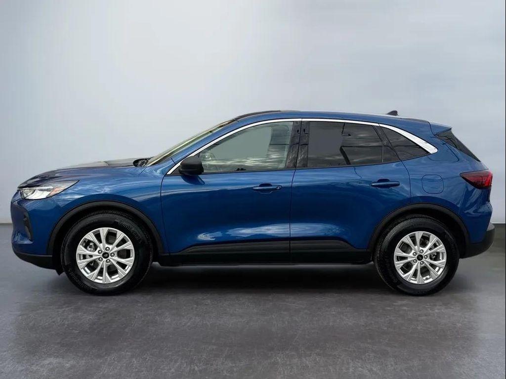 used 2023 Ford Escape car, priced at $17,994