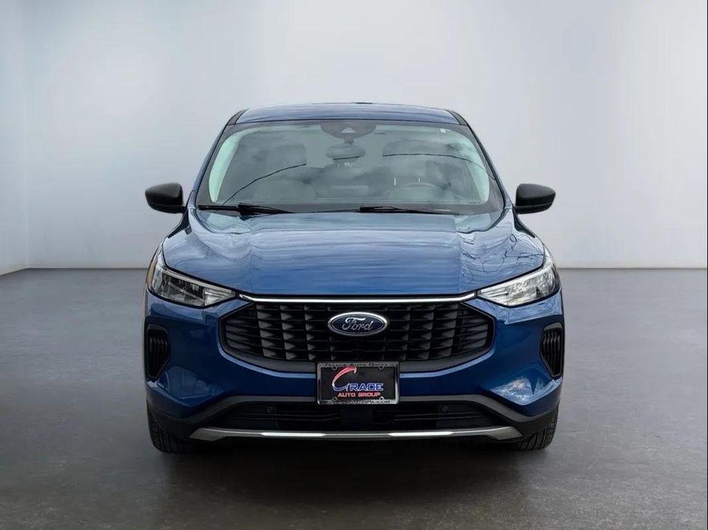 used 2023 Ford Escape car, priced at $17,994