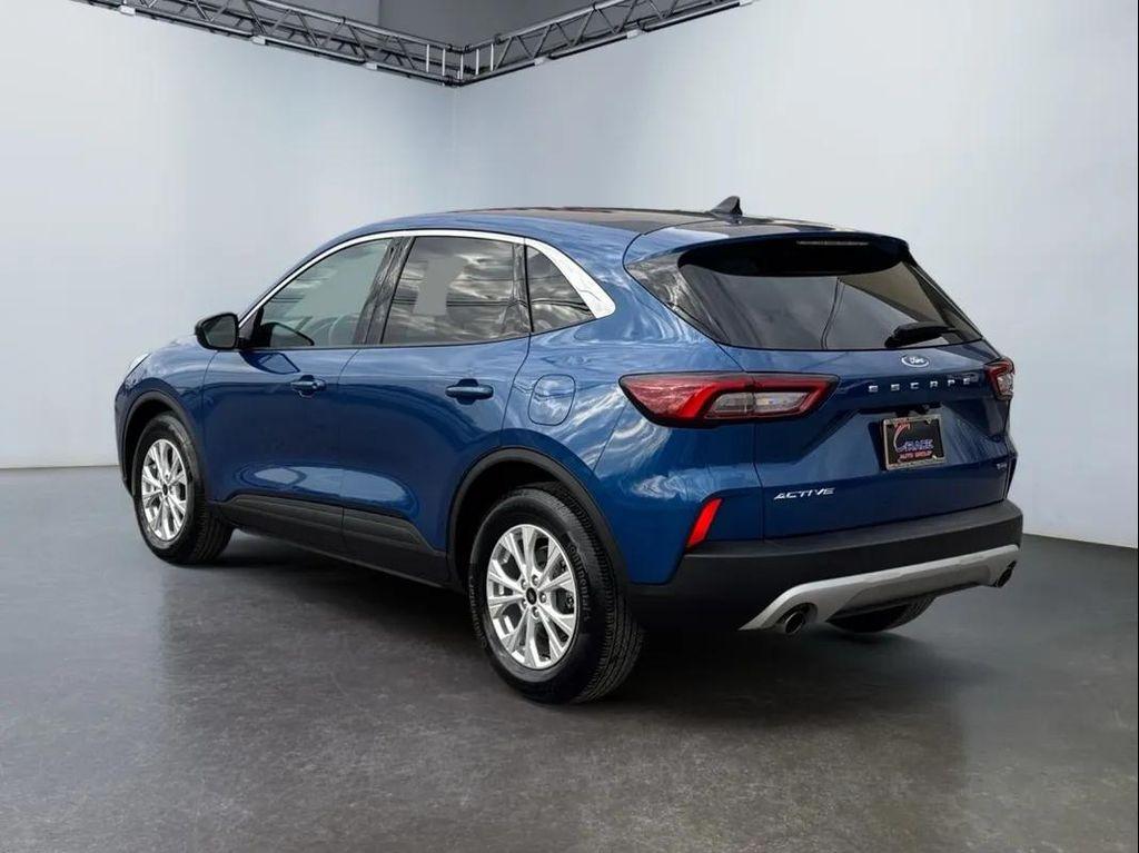 used 2023 Ford Escape car, priced at $17,994