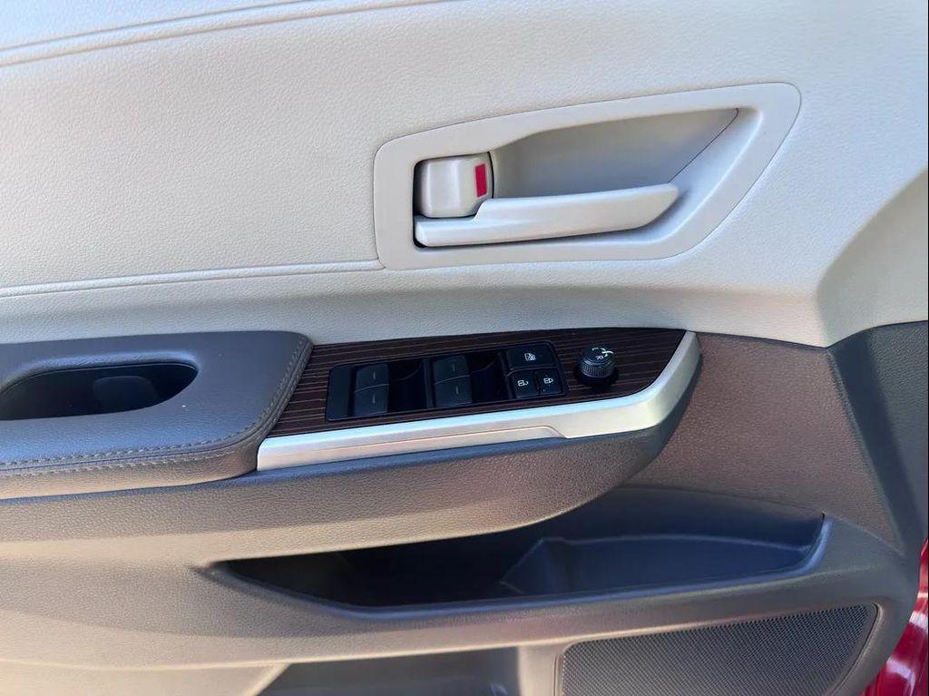 used 2024 Toyota Sienna car, priced at $56,994