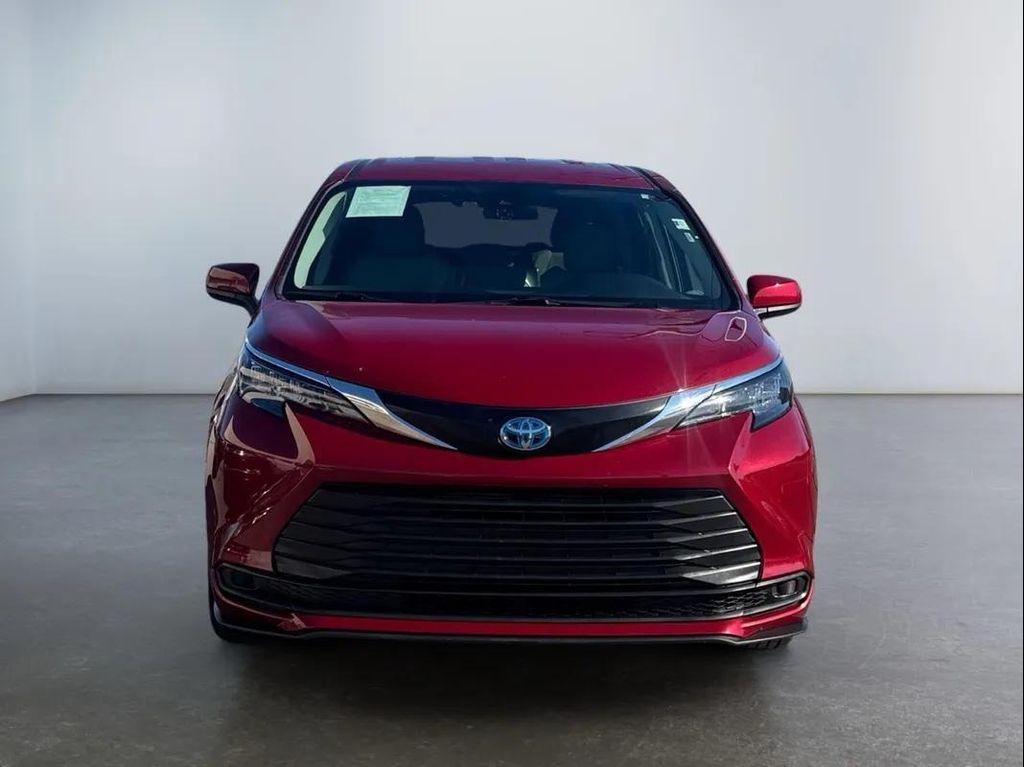 used 2024 Toyota Sienna car, priced at $56,994