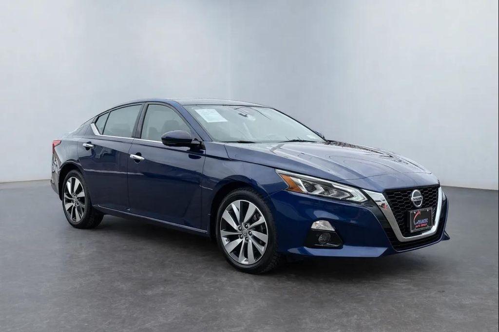 used 2022 Nissan Altima car, priced at $20,994