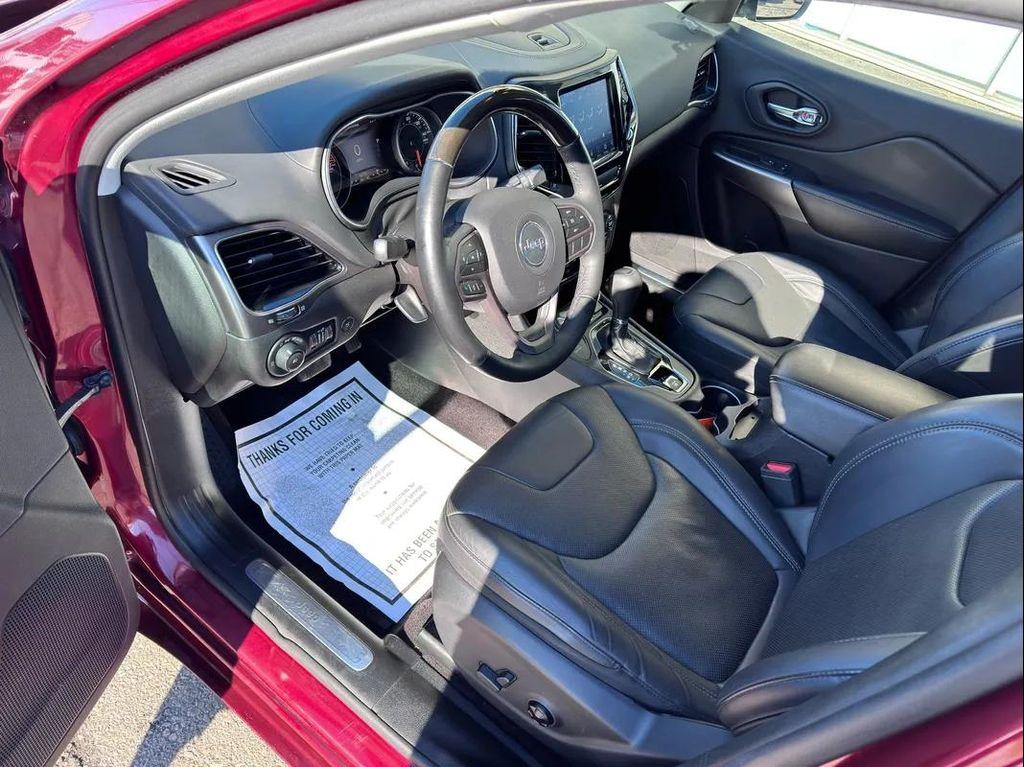 used 2019 Jeep Cherokee car, priced at $18,994