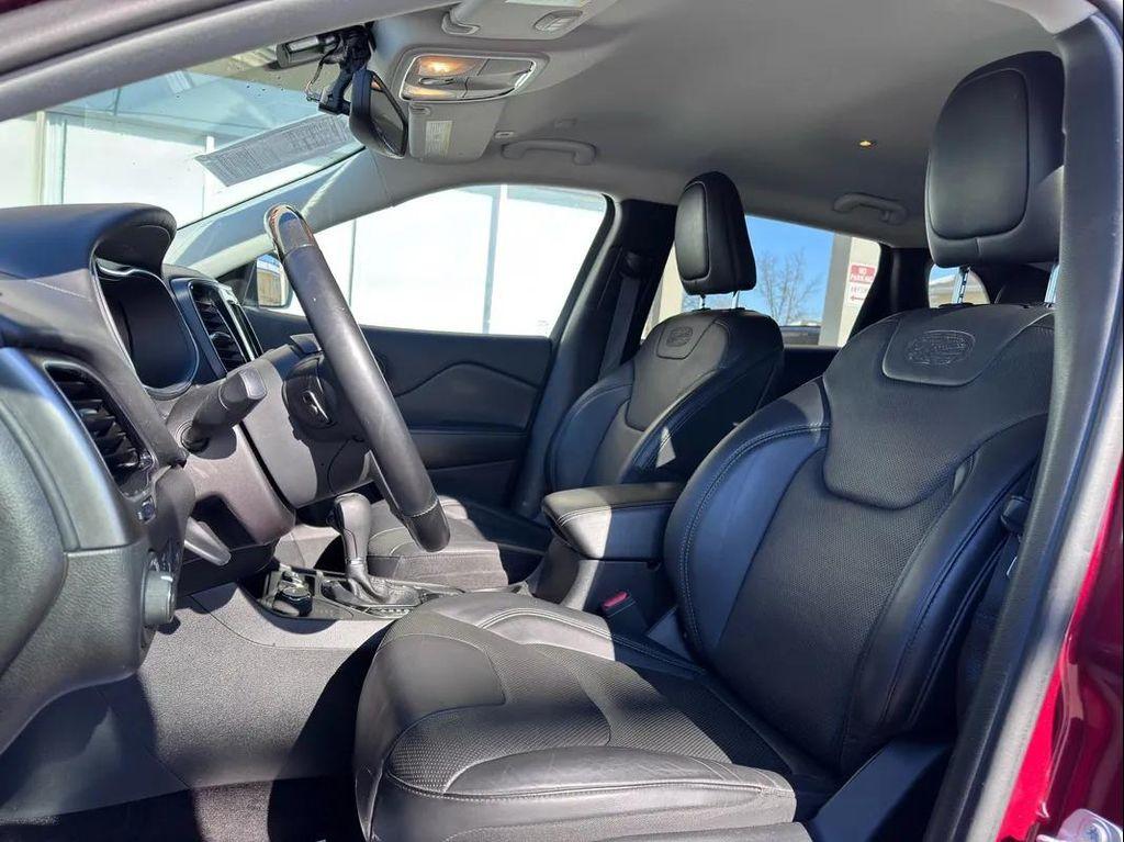 used 2019 Jeep Cherokee car, priced at $18,994