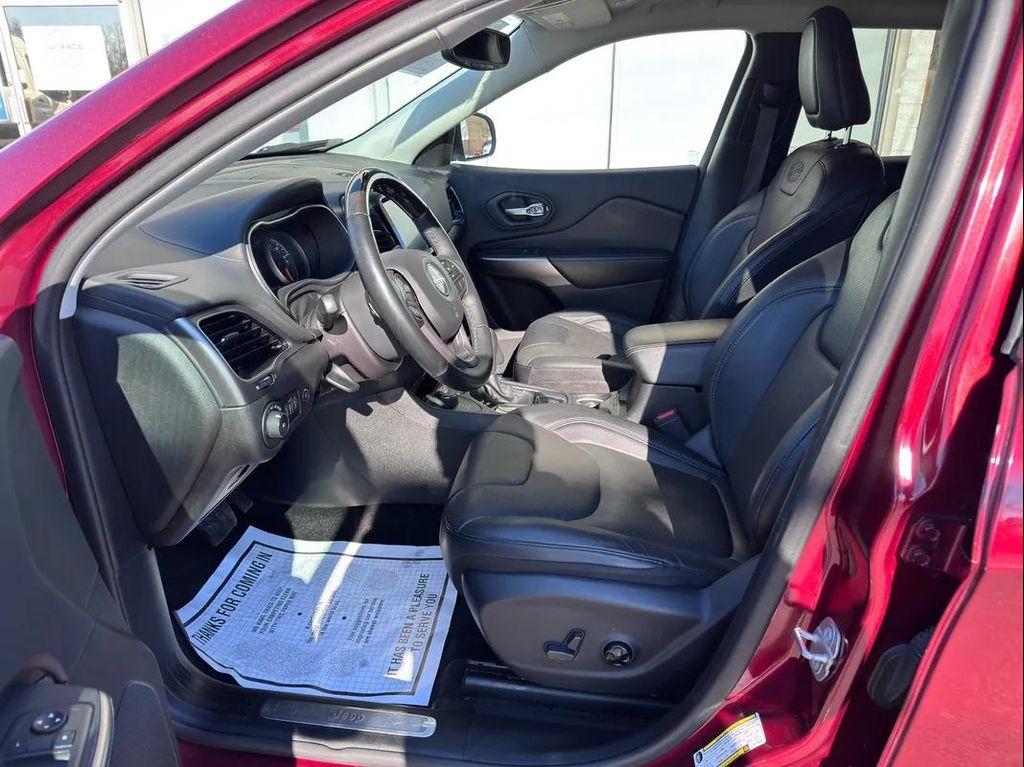 used 2019 Jeep Cherokee car, priced at $18,994